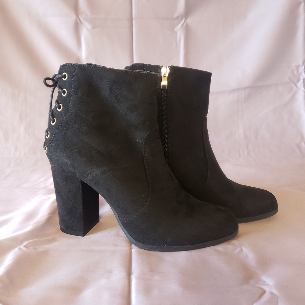 NWOB Limelight Celeste Black Boot
